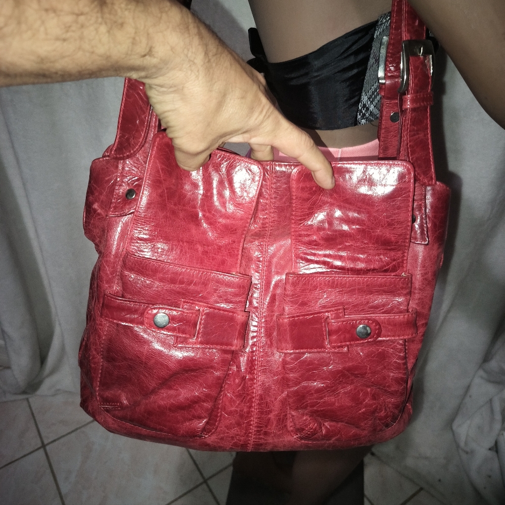 Latico Red Leather Shoulder Bag Double Zip. - Picture 5 of 16